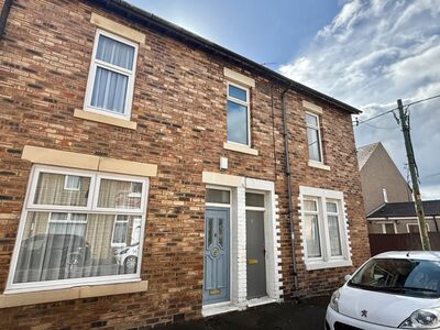 Enid Street, 2 bedroom  Flat for sale, £85,000