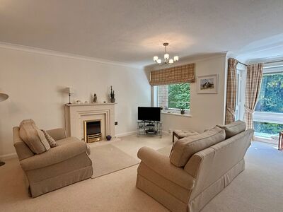 2 bedroom  Flat for sale