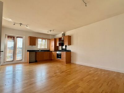 2 bedroom  Flat for sale