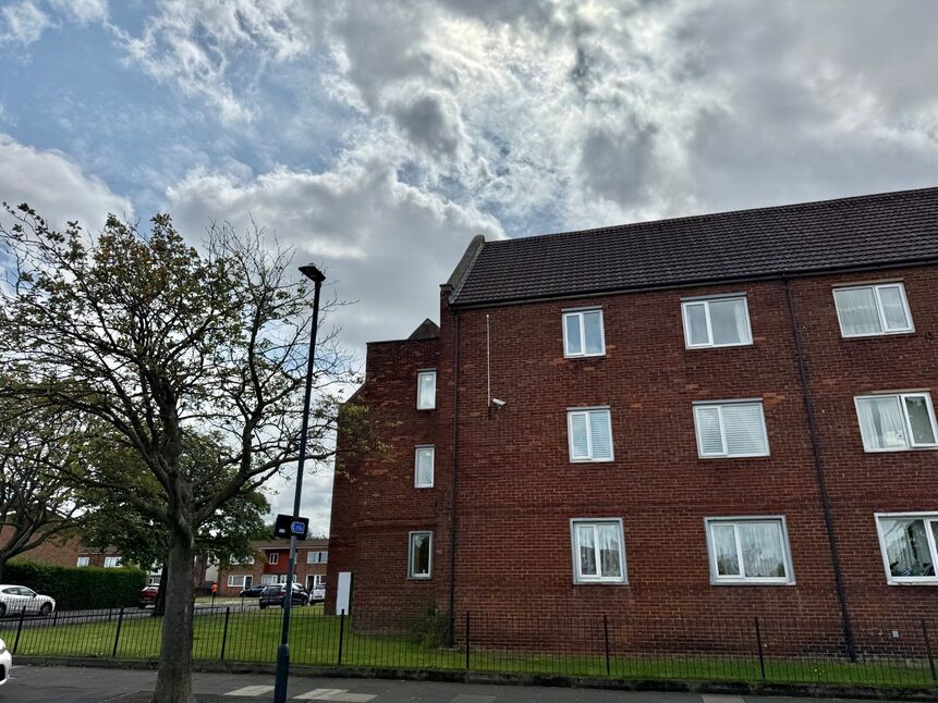 2 bedroom  Flat for sale