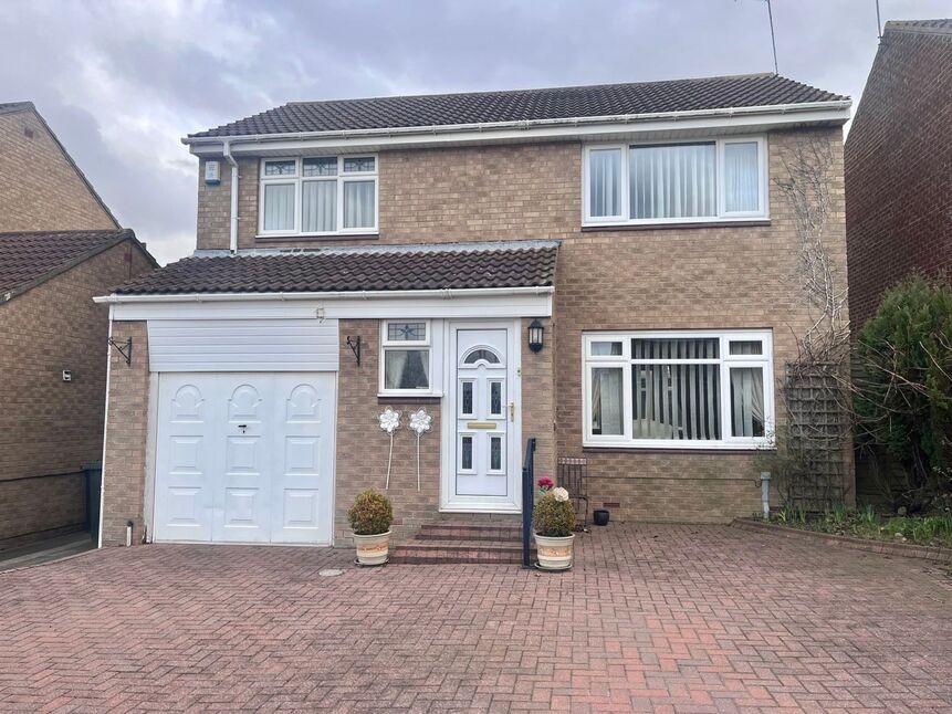 3 bedroom Detached House for sale