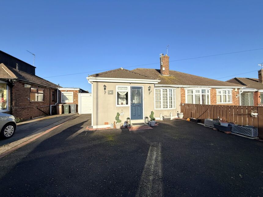 2 bedroom Semi Detached Bungalow for sale
