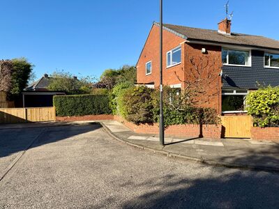 Cheswick Drive, 3 bedroom Semi Detached House for sale, &pound;325,000