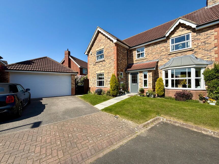 Main image of 4 bedroom Detached House for sale, Shawbrow Close, Newcastle upon Tyne, Tyne and Wear, NE7
