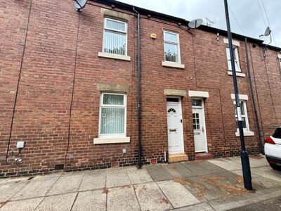 Lambert Square, 3 bedroom Mid Terrace House for sale, &pound;157,000