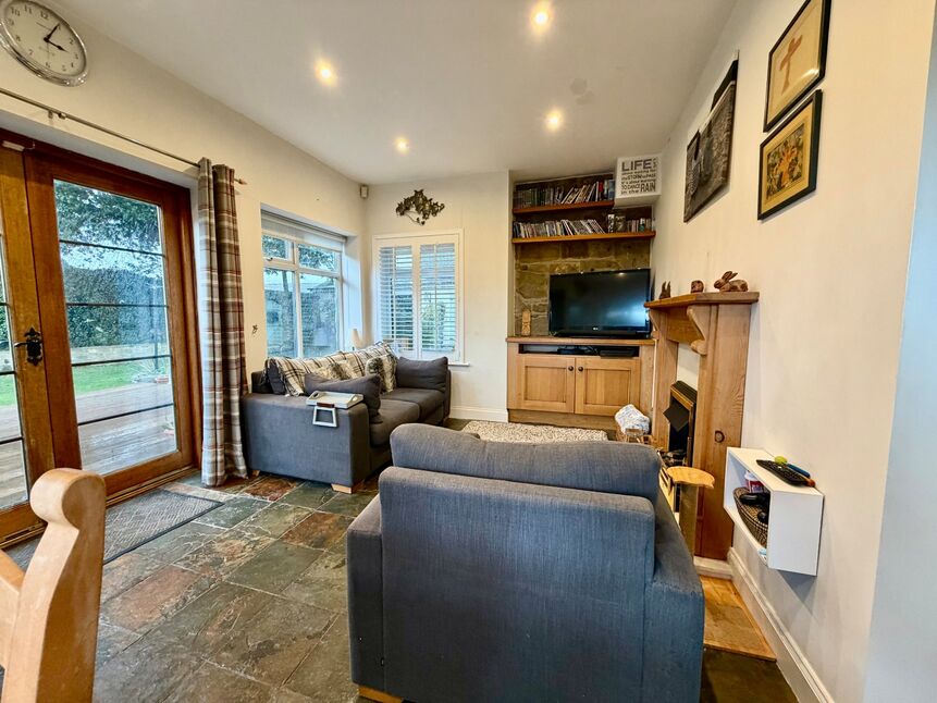 Lounge Area