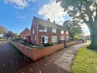 The Green, 4 bedroom Semi Detached House for sale, &pound;175,000