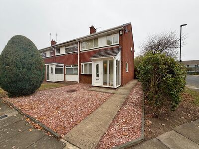 3 bedroom End Terrace House to rent