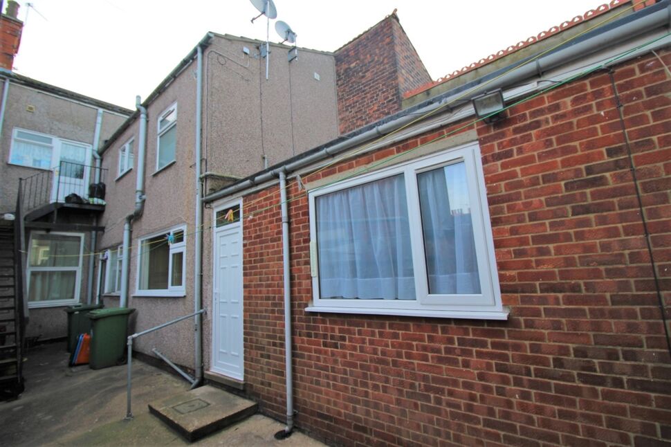 Main image of 1 bedroom Mid Terrace House to rent, Littlefield Lane, Grimsby, South Humberside, DN31