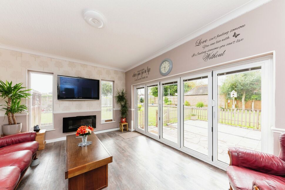 4 bedroom Detached House for sale, Devonshire Avenue, DN32 £350,000