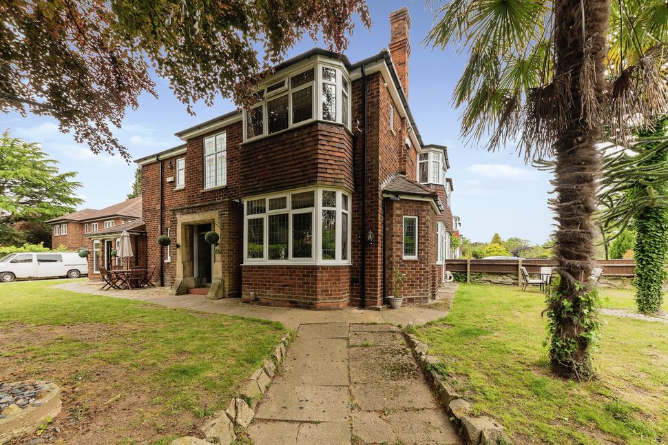 4 bedroom Semi Detached House for sale, Bargate Avenue, Grimsby, DN32