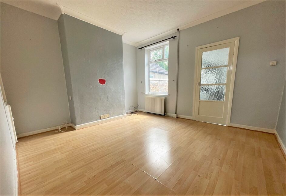 2 bedroom Mid Terrace House for sale, Armstrong Street, Grimsby, DN31