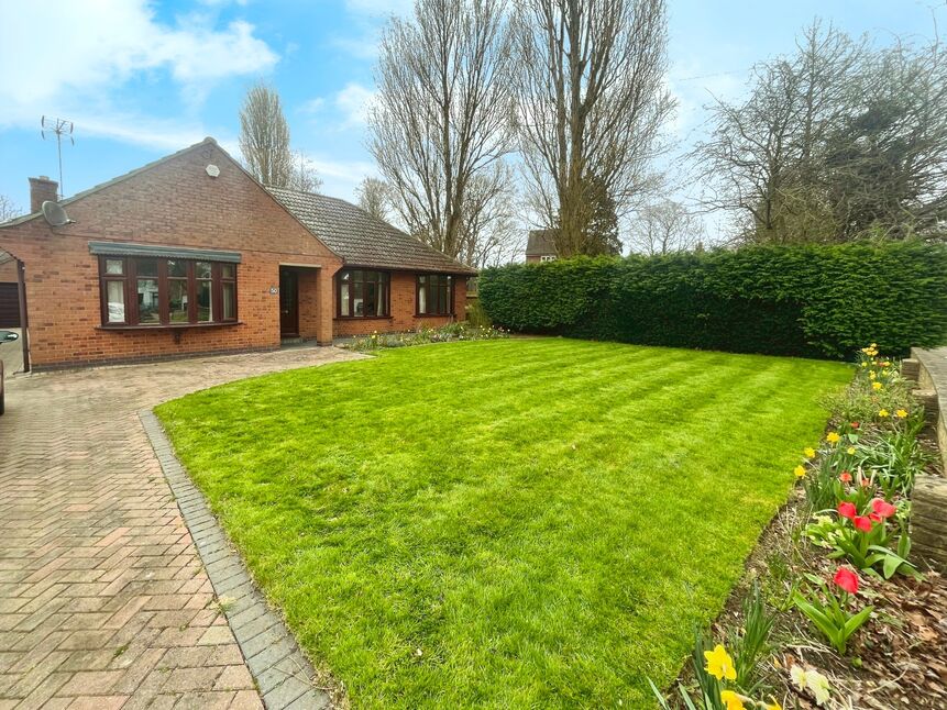 3 bedroom Detached Bungalow for sale, Augusta Street, Grimsby, DN34 £