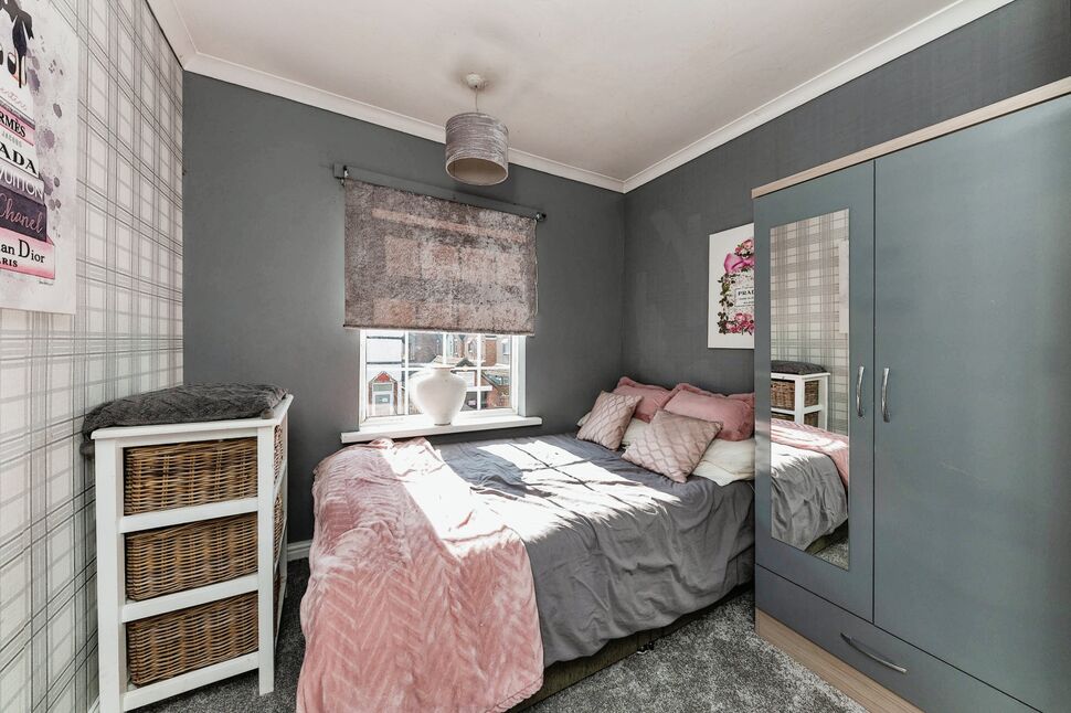 3 bedroom End Terrace House for sale, Henry Street, Grimsby, DN31 £