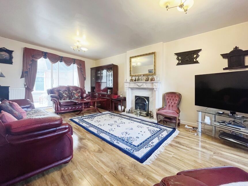 4 bedroom Detached House for sale, Shaftesbury Mews, New Waltham, DN36