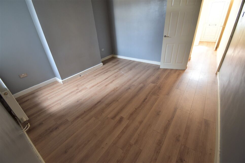 3 bedroom Mid Terrace House for sale, Harold Street, Grimsby, DN32 £