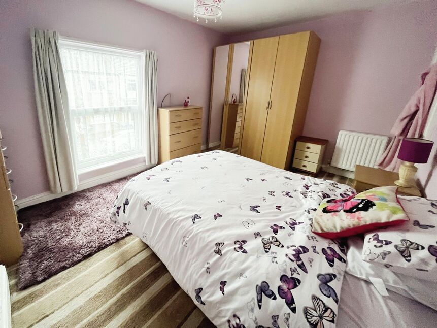 3 bedroom Mid Terrace House for sale, Roberts Street, Grimsby, DN32 £