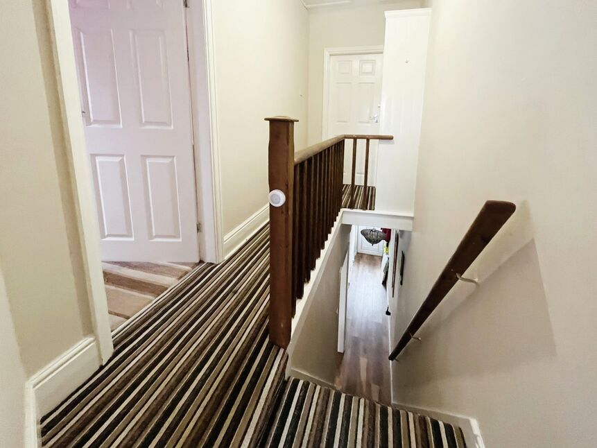 3 bedroom Mid Terrace House for sale, Roberts Street, Grimsby, DN32 £