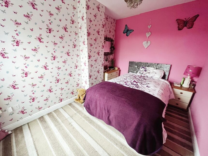 3 bedroom Mid Terrace House for sale, Roberts Street, Grimsby, DN32 £