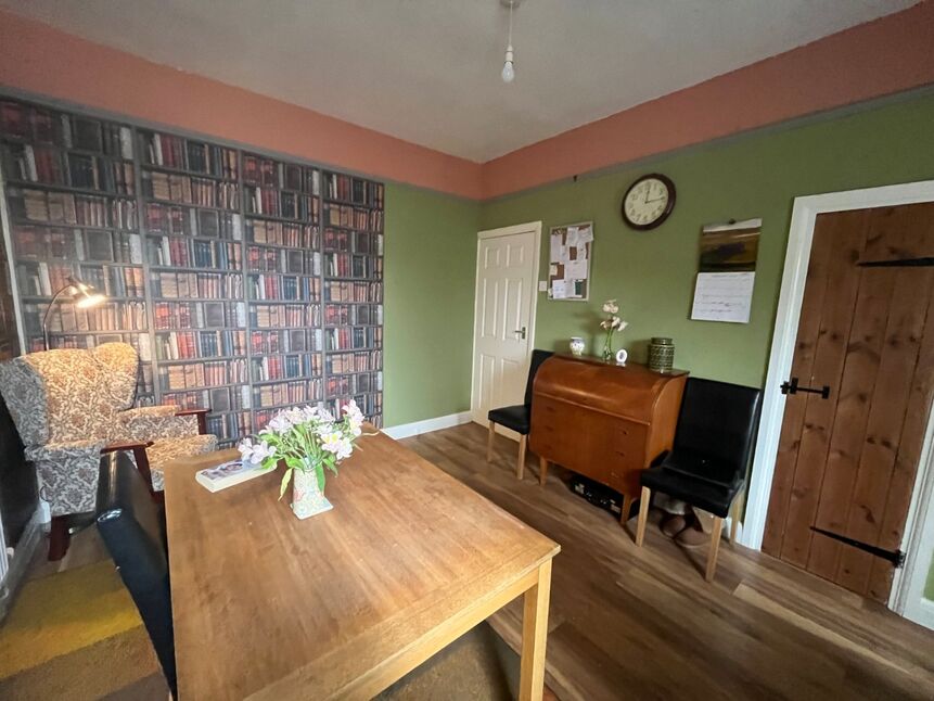 3 bedroom Mid Terrace House for sale, Roberts Street, Grimsby, DN32 £