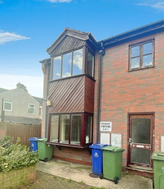 Main image of 1 bedroom  Flat for sale, Sidney Court, Cleethorpes, Lincolnshire, DN35
