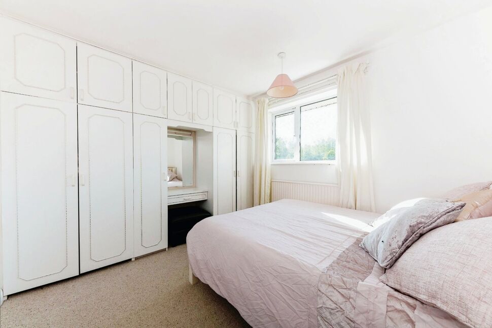 4 bedroom Semi Detached House for sale, Main Road, BarnoldbyleBeck