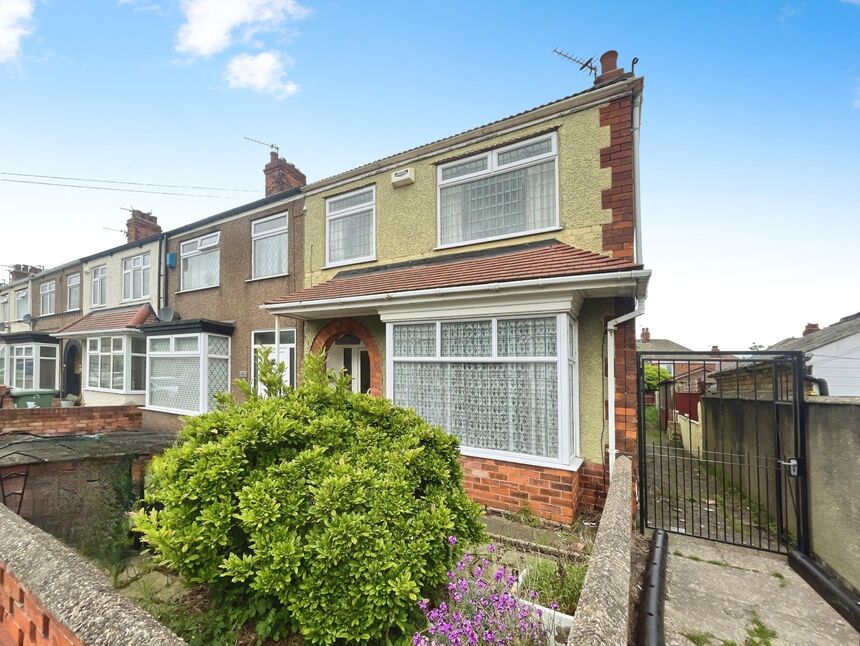 Main image of 3 bedroom End Terrace House for sale, Huddleston Road, Grimsby, Lincolnshire, DN32