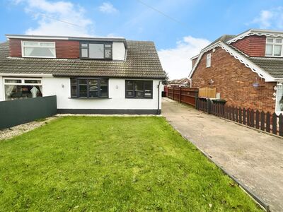Newstead Avenue, 4 bedroom Semi Detached Bungalow for sale, £170,000