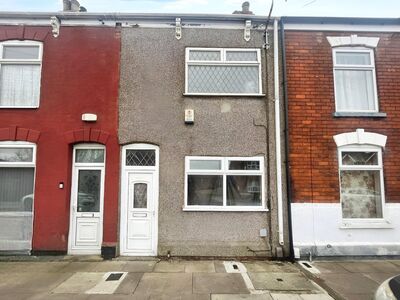 Weelsby Street, 3 bedroom Mid Terrace House for sale, £55,000