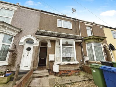 Hare Street, 1 bedroom  Flat for sale, £35,000