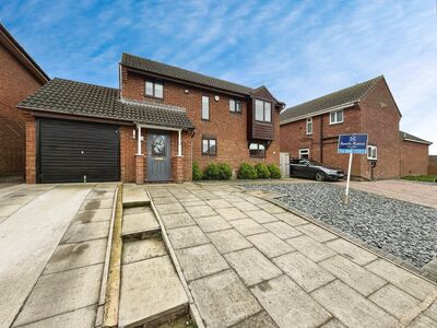 Nelson Way, 4 bedroom Detached House for sale, £245,000