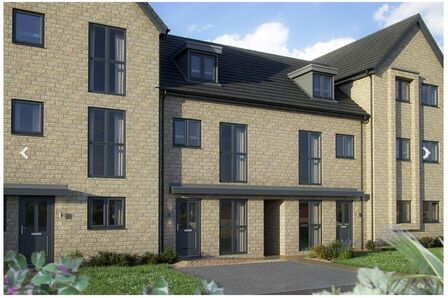 Watson Drive, 3 bedroom Mid Terrace House to rent, £1,005 pcm