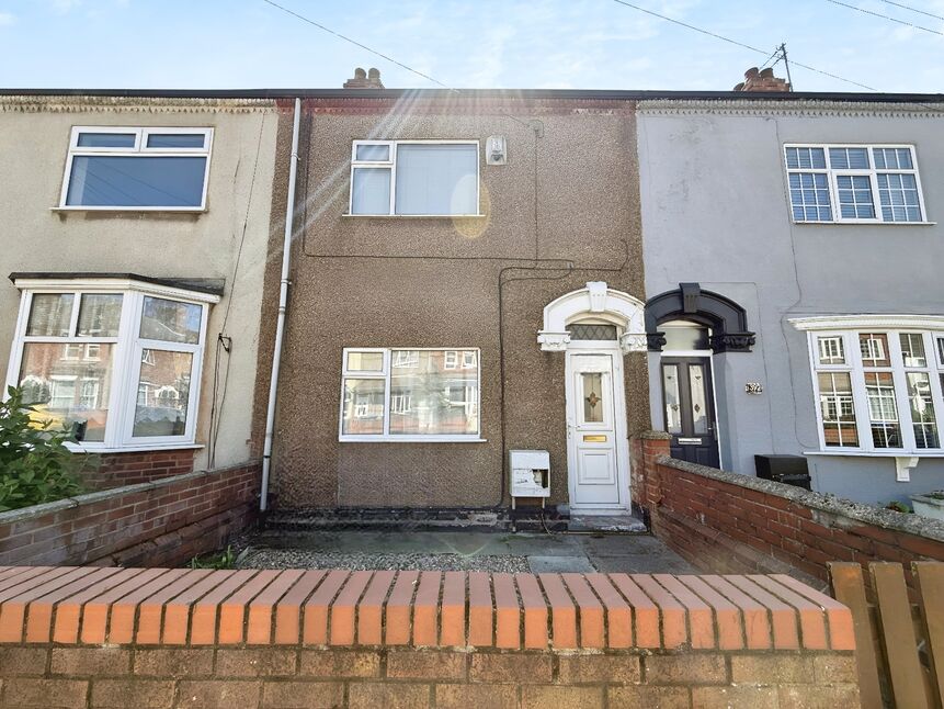 3 bedroom Mid Terrace House for sale