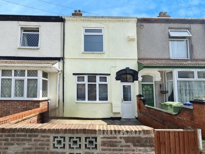 3 bedroom Mid Terrace House to rent