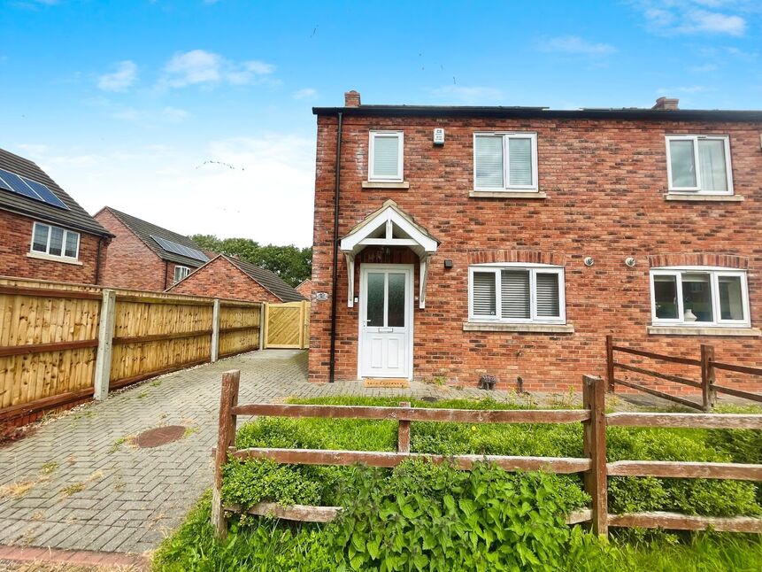 Main image of 3 bedroom Semi Detached House for sale, Quantock Gardens, Healing, Lincolnshire, DN41