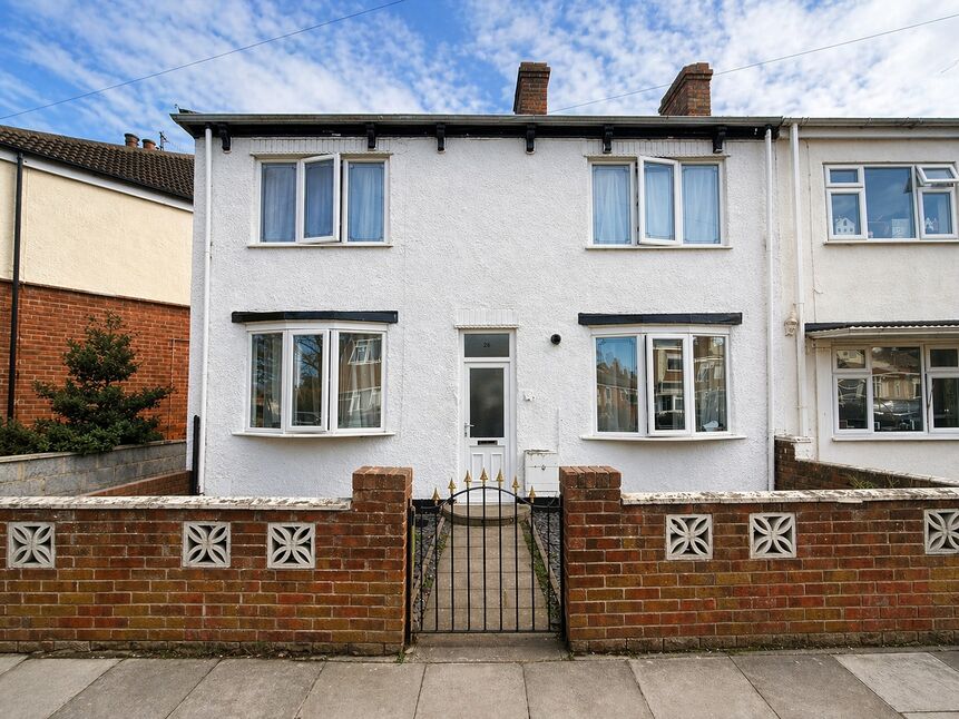 Main image of 3 bedroom End Terrace House for sale, Eleanor Street, Grimsby, Lincolnshire, DN32