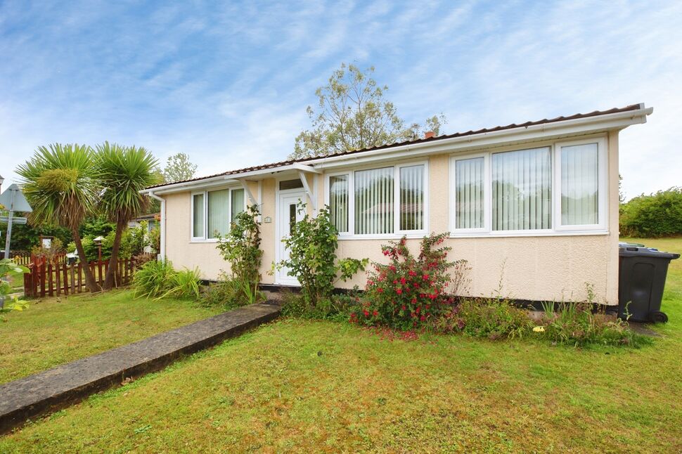 Main image of 2 bedroom Detached Property for sale, Humberston Fitties, Humberston, Lincolnshire, DN36
