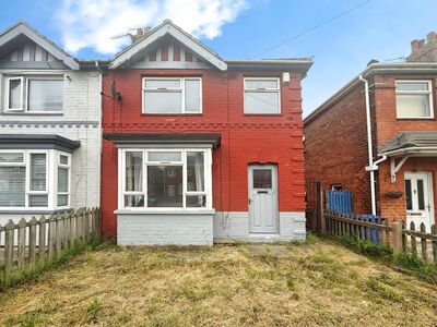 3 bedroom End Terrace House to rent