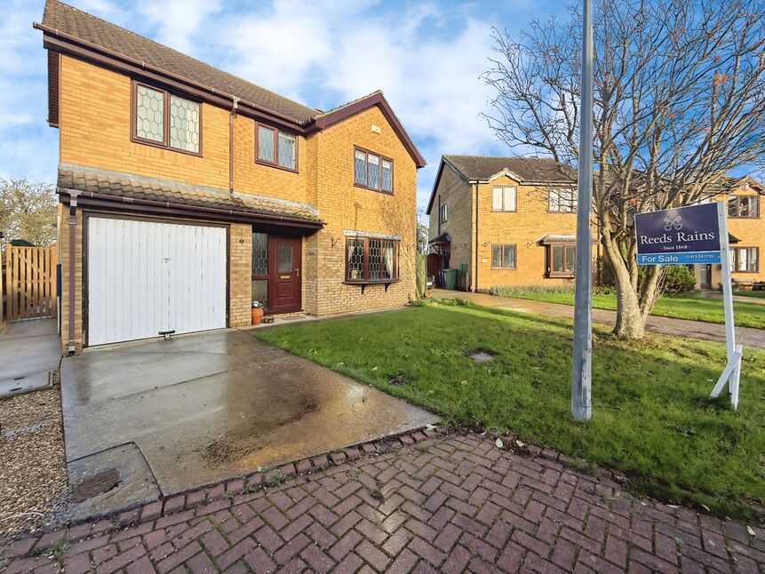 Main image of 4 bedroom Detached House for sale, Coltsfoot Drive, Waltham, Lincolnshire, DN37