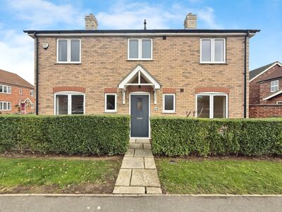 Bluebell Road, 4 bedroom Detached House for sale, £335,000