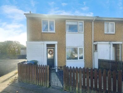 3 bedroom End Terrace House to rent