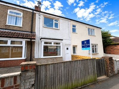 Wintringham Road, 3 bedroom Mid Terrace House to rent, &pound;650 pcm