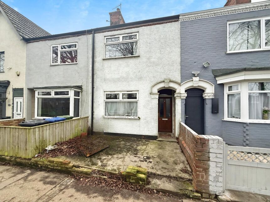 Main image of 3 bedroom Mid Terrace House for sale, Highfield Avenue, Grimsby, Lincolnshire, DN32