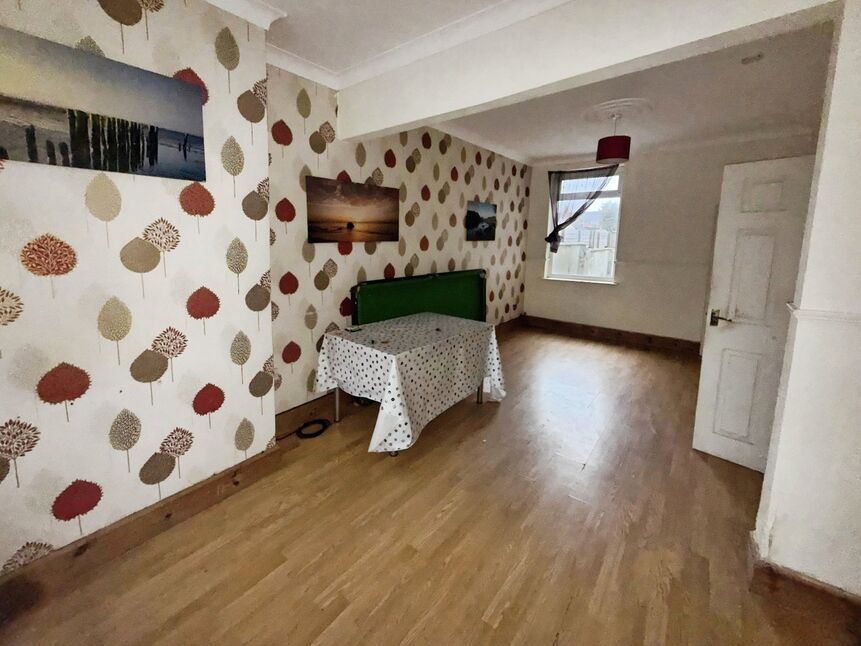 Living / Dining Room