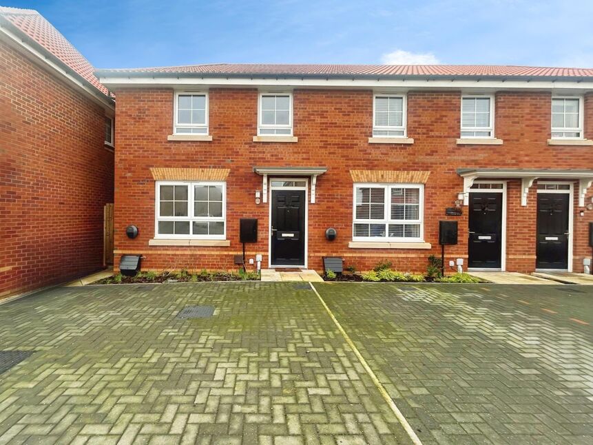 Main image of 3 bedroom End Terrace House to rent, Hawker Way, New Waltham, Lincolnshire, DN36