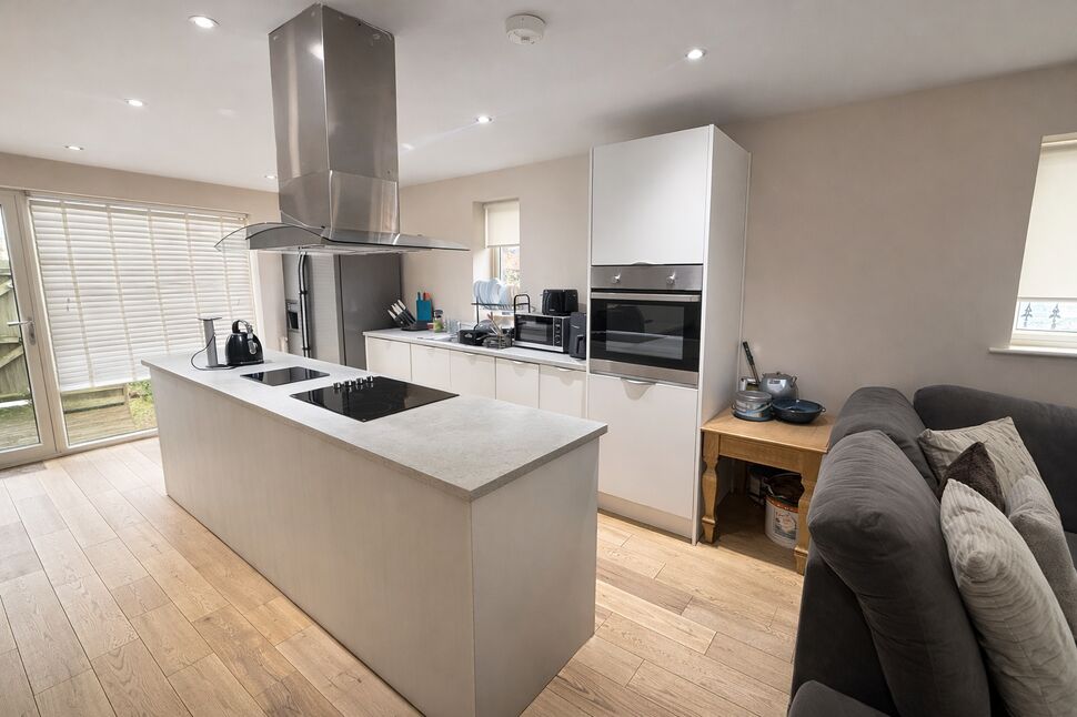 Kitchen / living area