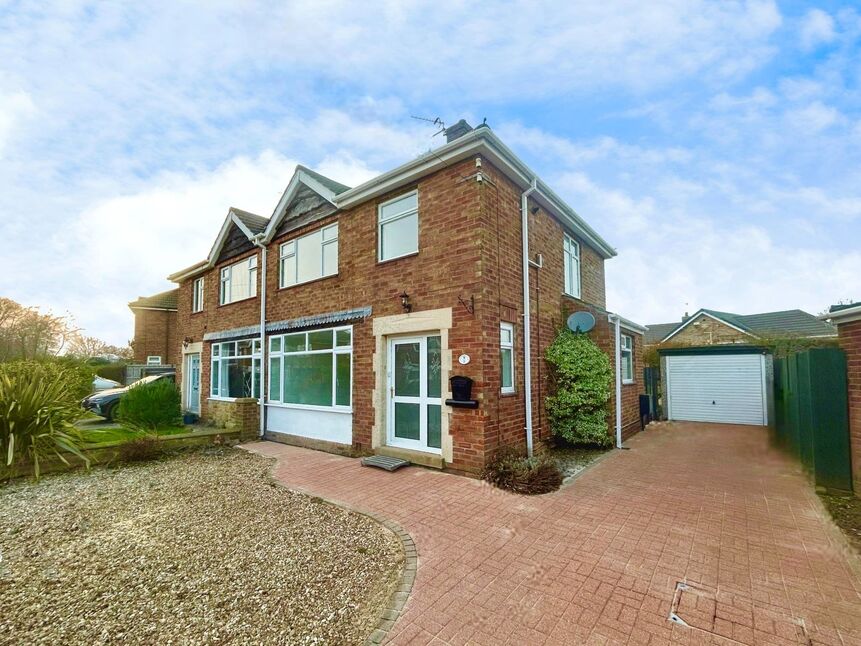 Main image of 3 bedroom Semi Detached House to rent, Dorothy Avenue, Waltham, Lincolnshire, DN37