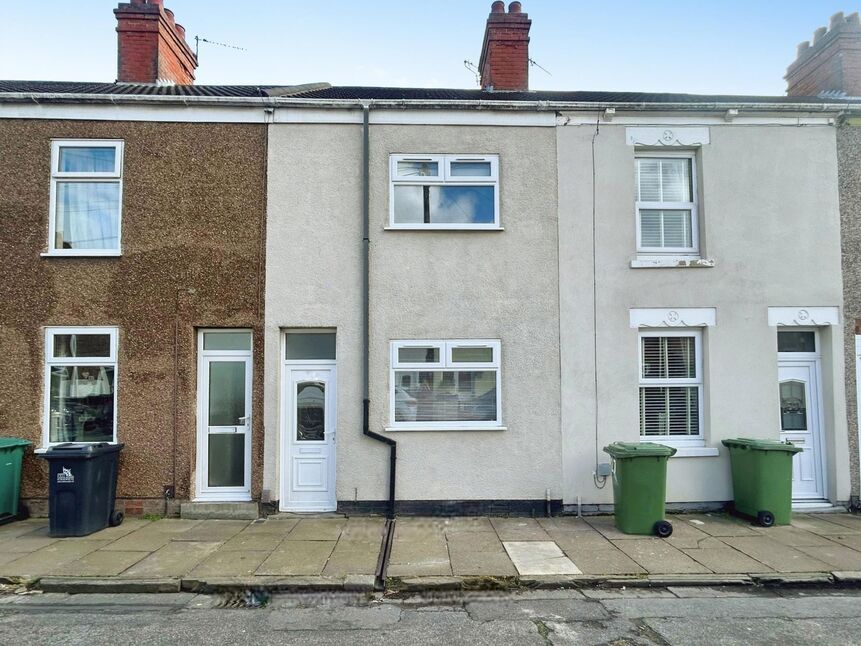 Main image of 2 bedroom Mid Terrace House to rent, Henry Street, Grimsby, Lincolnshire, DN31