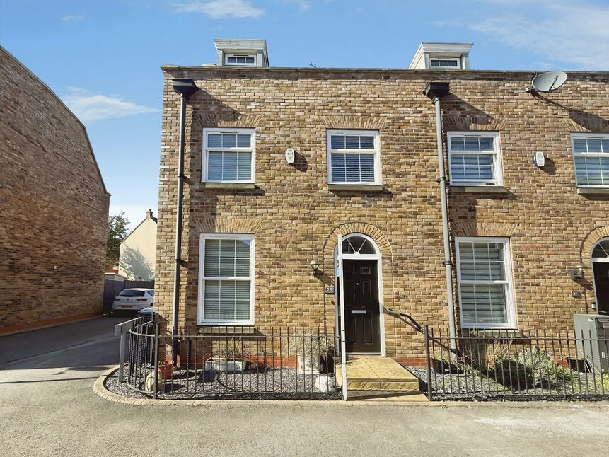 Main image of 4 bedroom End Terrace House for sale, Peterson Drive, New Waltham, Lincolnshire, DN36