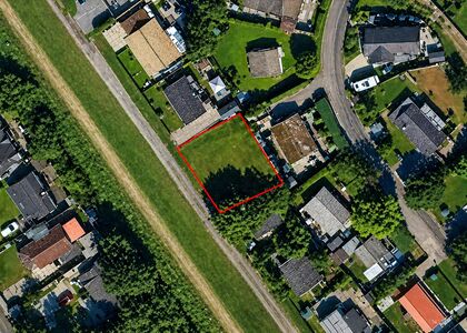 Land/Plot for sale